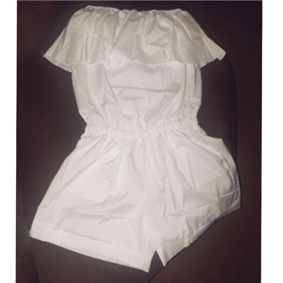 LADIES white romper sz Small - Picture 4 of 4